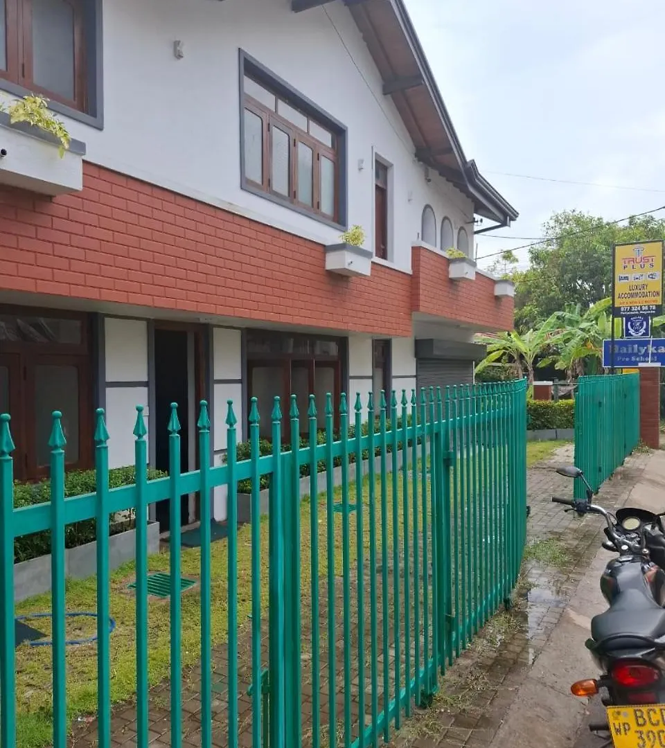 Plus Negombo Aparthotel